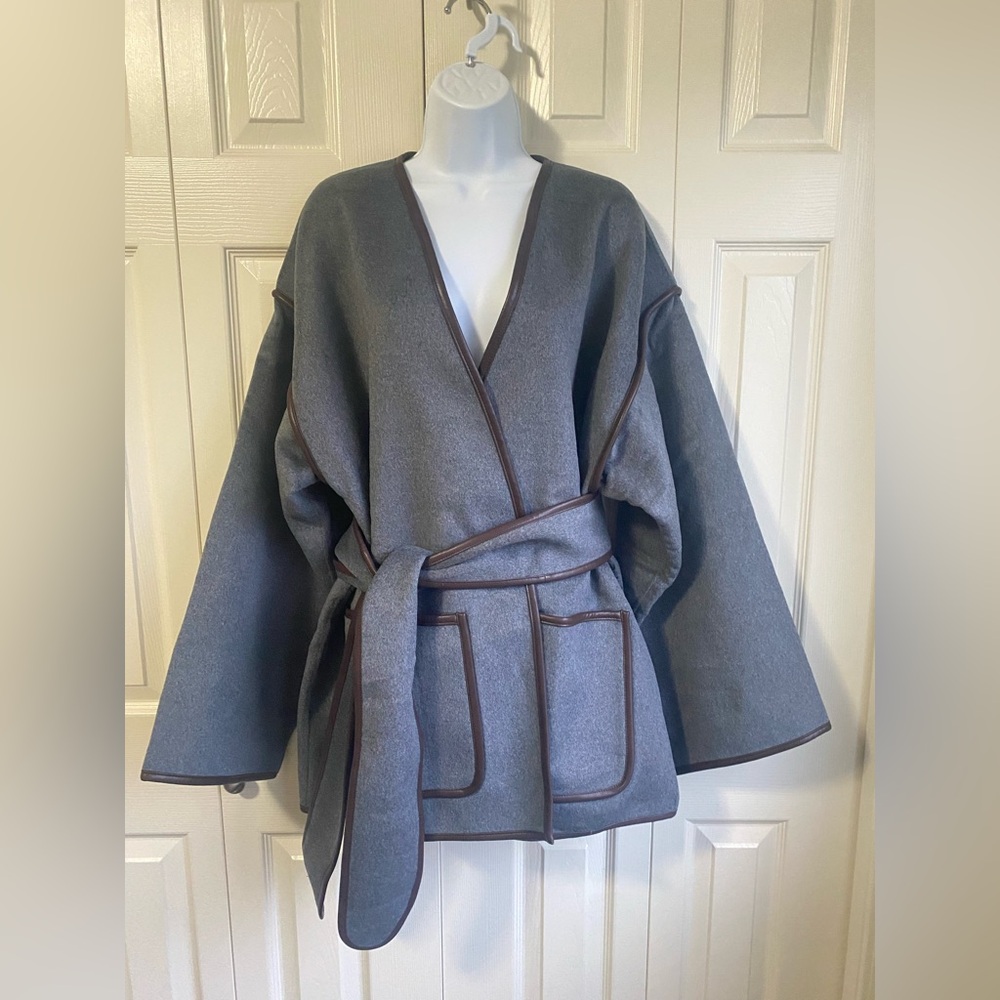 New Helsa Wool Blend Blanket Coat in Gray - Picture 8 of 14